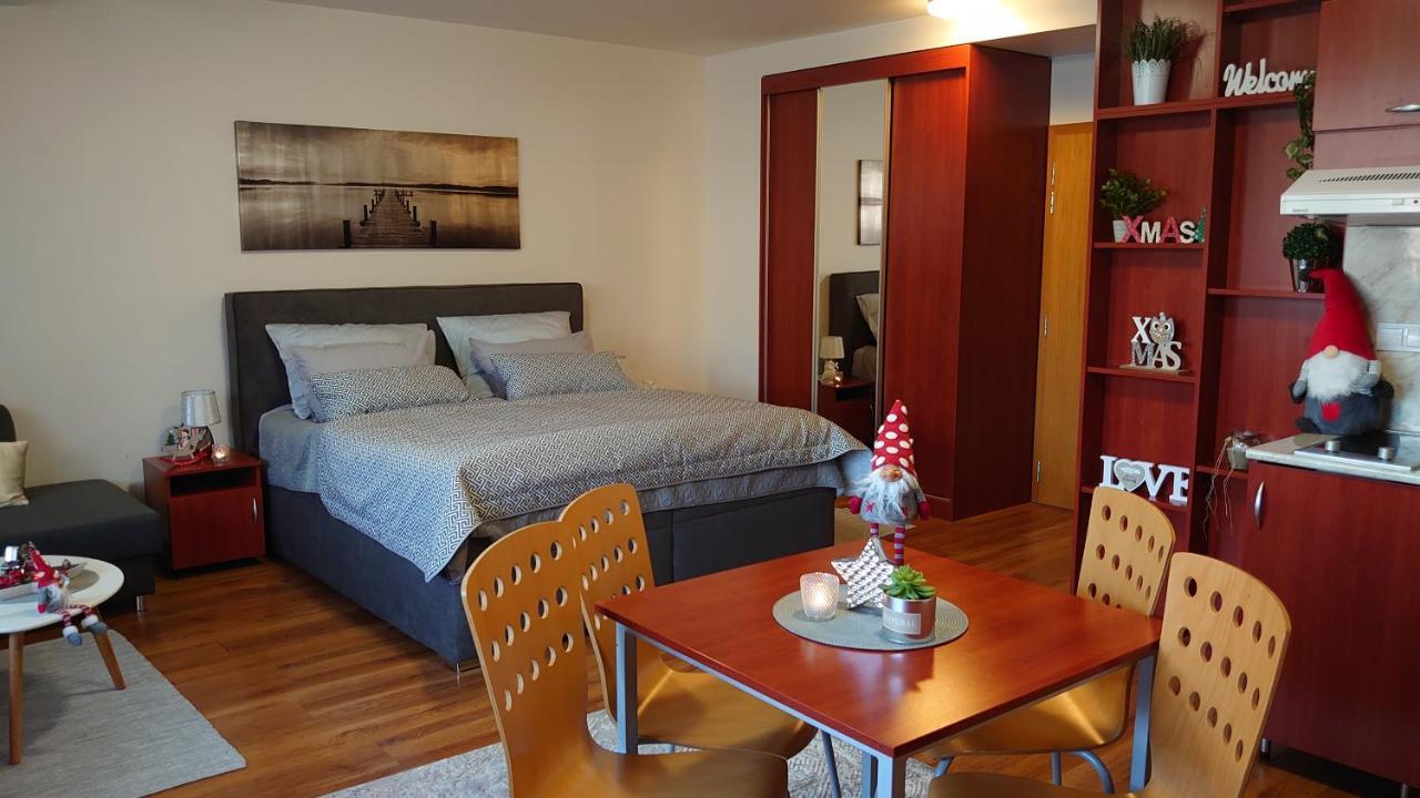 Apartman Patris 40 ตาตรันสกา ชตราบา ภายนอก รูปภาพ